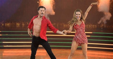 'Dancing With the Stars' Pro Gleb Savchenko Smiles During Monday's ...