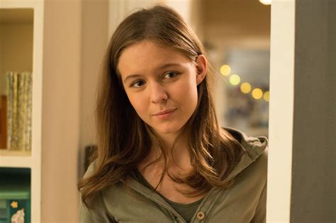 Filmes E Programas De Tv De Izabela Vidovic - Foto de Izabela Vidovic - Extraordinário : Fotos Izabela Vidovic - Foto ...
