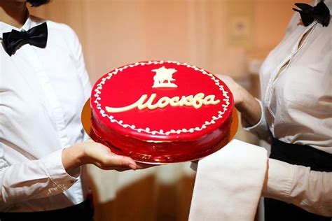 Торт «Москва» – события на сайте «Московские Сезоны»