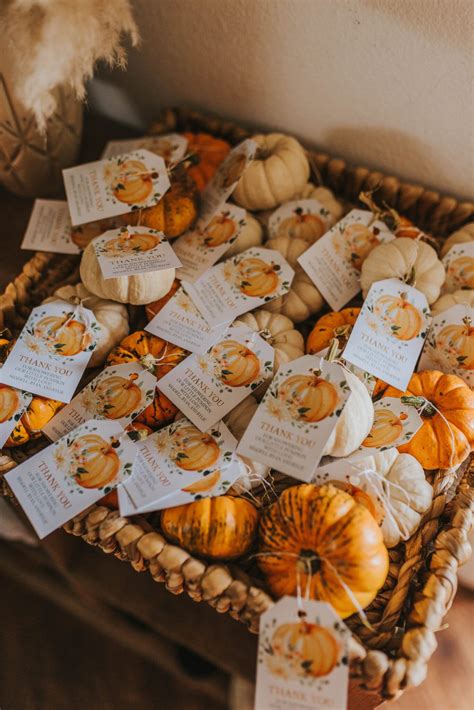 fall baby shower ideas 9