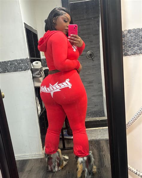 Collins Ashley (@baddd_ashleyyy) • Instagram photos and videos