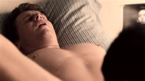 Naked Actors In Scenes With Food And Drinks - EPORNER