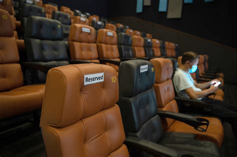 UA Cinemas Shuts Down Hong Kong Theater Chain After 36 Years - Bloomberg