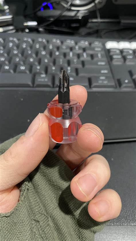 A Phillips head for ants : r/thingsforants