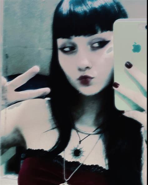 •𝕸𝖎𝖑𝖆• (@vamp_styx) • Instagram photos and videos