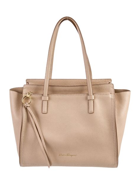 Salvatore Ferragamo Leather Shoulder Bag - Neutrals Shoulder Bags ...