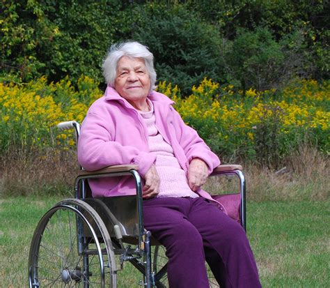 Hauppauge Nursing Home Lawyers Explain Alternatives to Nursing Home