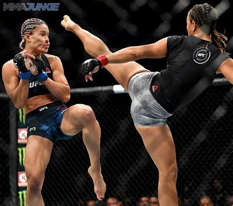 Michelle Waterson Boxing