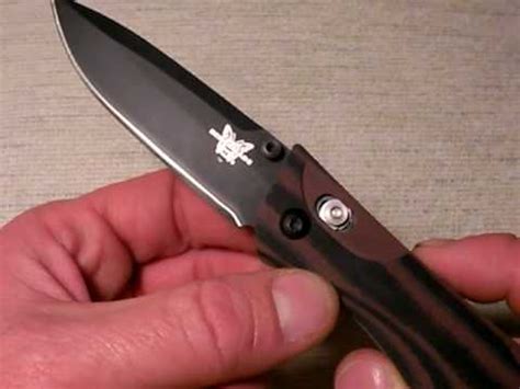 benchmade   folder plum cool youtube