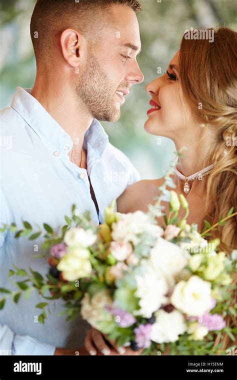Happily married hi-res stock photography and images - Alamy