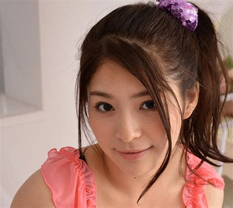 Japan girls Profile: Fujiura Megu (藤浦めぐ) 후지우라 메구