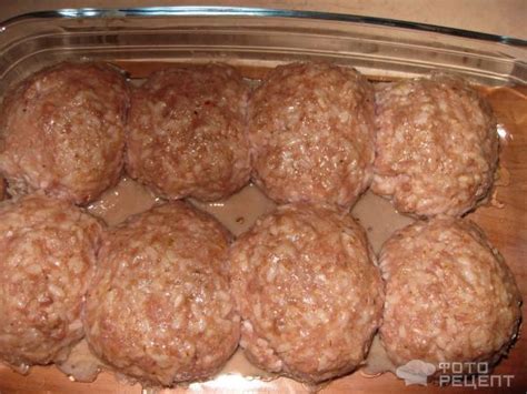 Рецепт: Ежики | Мясные с рисом и томатной пастой.
