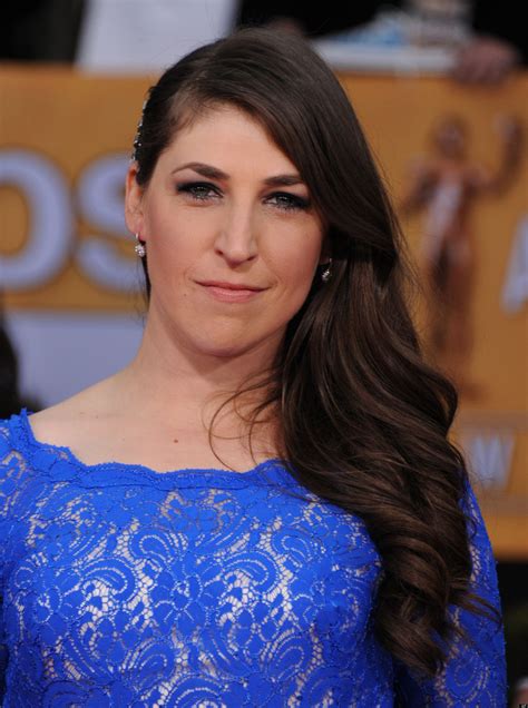 Pictures of Mayim Bialik