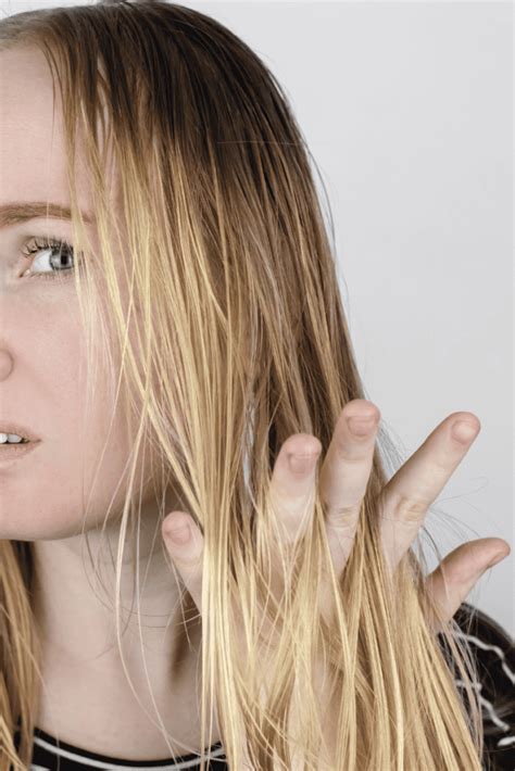 Oily Hair Remedies: Your Guide to Choosing the Right Shampoo and Tips ...