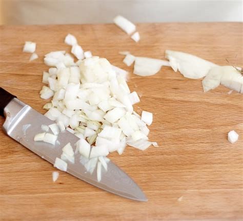 Quick video: how to chop an onion | olivemagazine