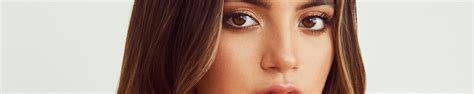 5001x1000 Resolution Isabela Merced Papi Song Portrait 5001x1000 ...