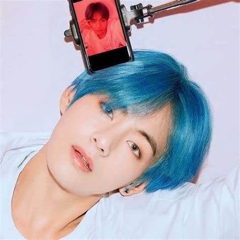 ɪɴsᴛᴀɢʀᴀᴍ[ᴛᴀᴇɢɪ] | Rambut biru, Fotografi tempo dulu, Selebriti