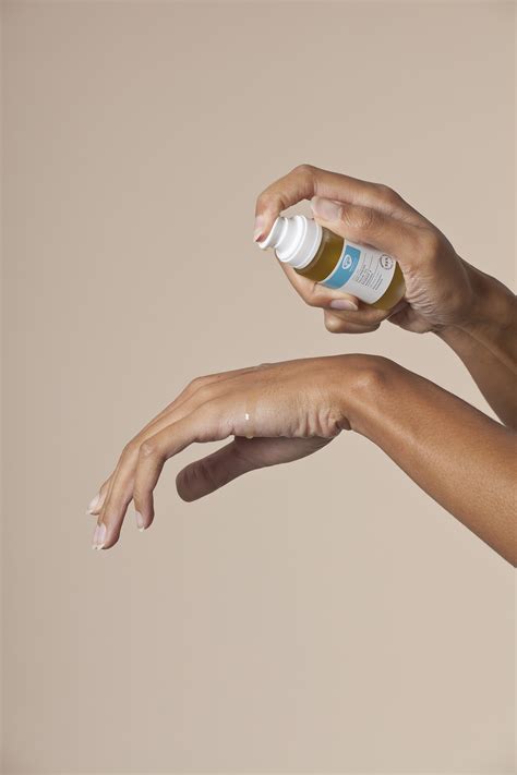 best anti ageing oil for face 12