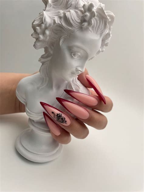Острые ногти | Nude nails, Gel nails, Simple nails
