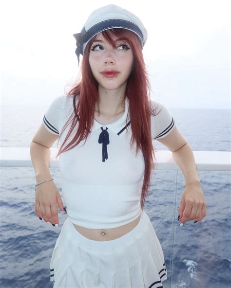 kit ₊˚⊹♡₊ | debut post | Instagram