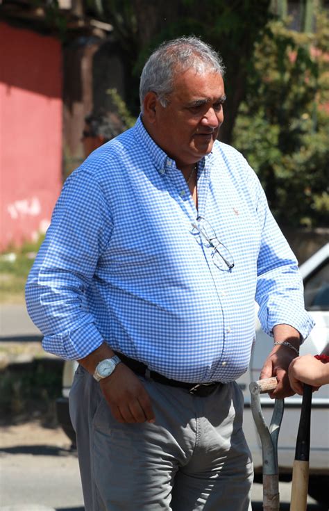 Pin by toyo on 塾太2 | Well dressed older man, Chubby men, Handsome older men
