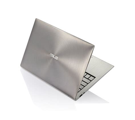 The 11-inch Asus UX and Eee PC X101 (photos) - CNET