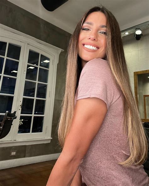 Cinthia Fernandez | CAMBIO DE LOOK EN las manos de: EL MEJOR, el dueño