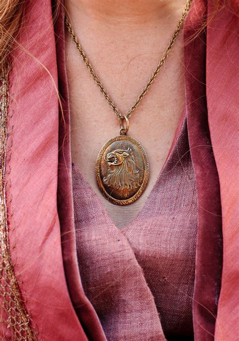 Cersei's Necklace - Game of Thrones Photo (23273349) - Fanpop