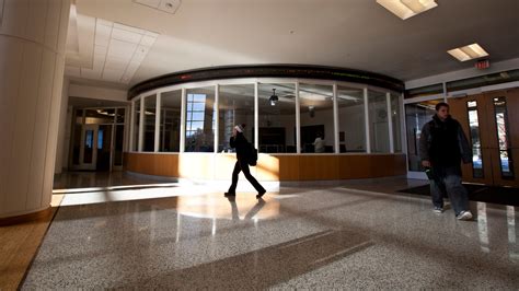 Reporting on a Very Bad Year for the College Admissions Industry - The ...