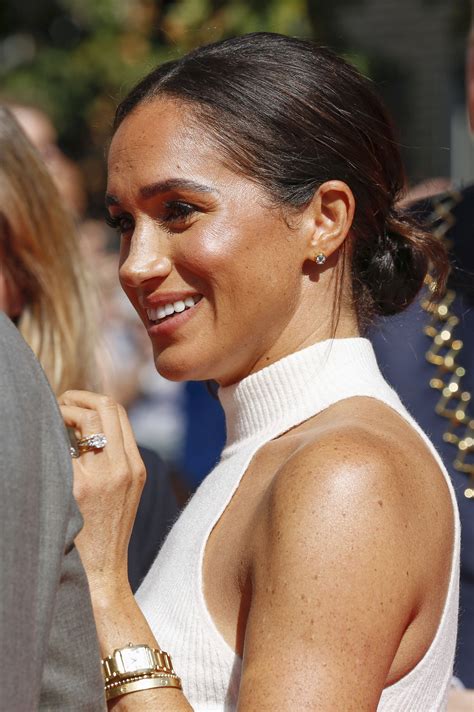 The Meghan Markle Mole Twitter Saga: Everything You Need To Know. Image 18