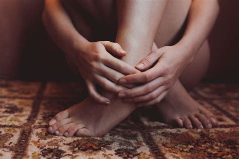 Gout in the ankle — Symptoms, causes, and treatment | Optum Perks