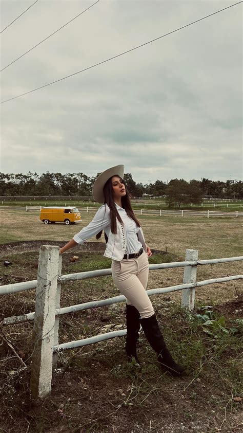 Hayda Veloz (@haydita_veloz) • Instagram photos and videos