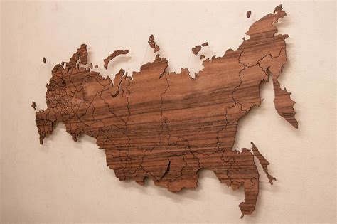 Деревянная карта России на стену - 68 фото