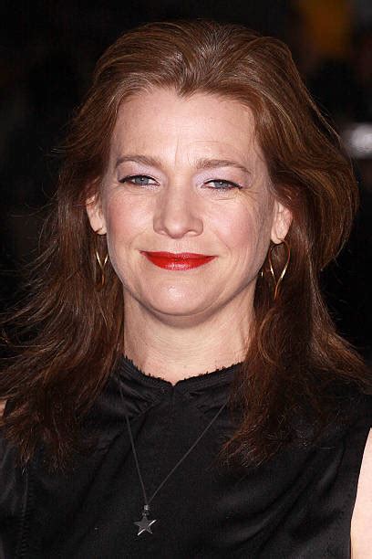 Kerry Fox Fotos – Bilder von Kerry Fox | Getty Images