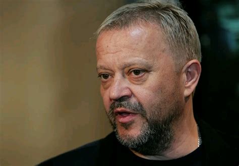 Marko Ljubić: Državne politike, dvorišta i džukele - Kamenjar