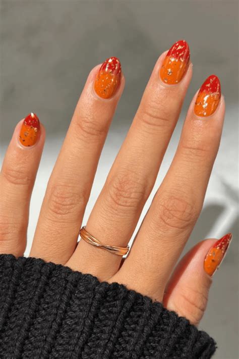 32 Cute Fall Nail Ideas to Try This Season - Mozie