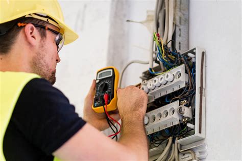 How to find the best electricians in the Haywards Heath area - Every ...
