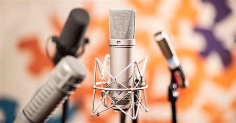 Essential Microphones for Professional Recording Studios | GC Riffs