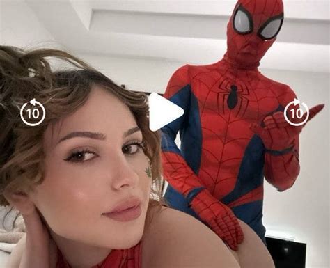 Sophie Raiins and the OnlyFans Leak: A Moral Dilemma - 6tzpc5l
