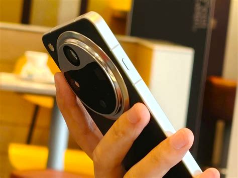 Find X8 Ultra: Передняя сторона флагмана Oppo с камерой Hasselblad в ...