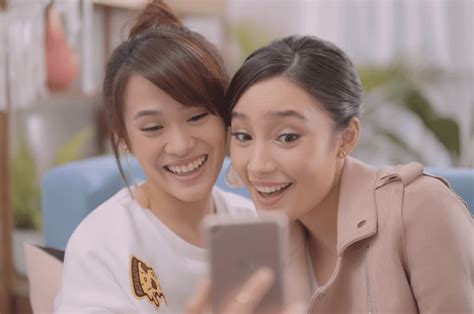 8 Cara 'Hack' Live Streaming Agar Banyak yang Nonton! | JalanTikus