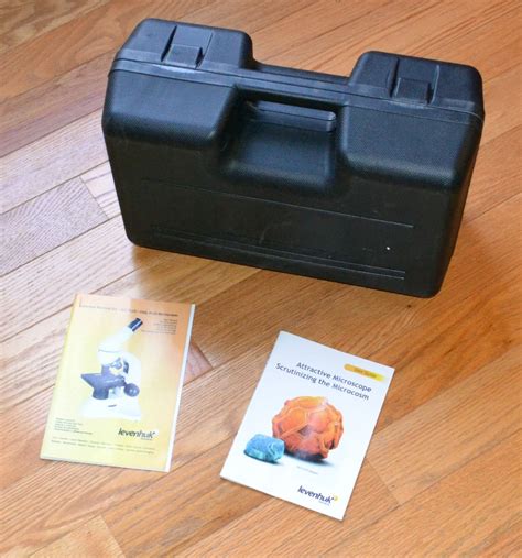Review: Levenhuk Rainbow 50L Biological Microscope - Armchair Arcade