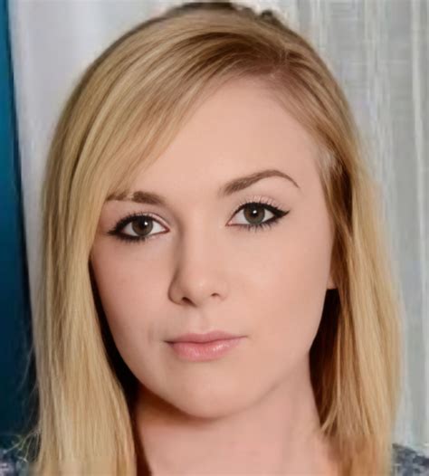 Mandy Lou (Actress) Wiki, Age, Family, Height, Weight, Photos, Videos