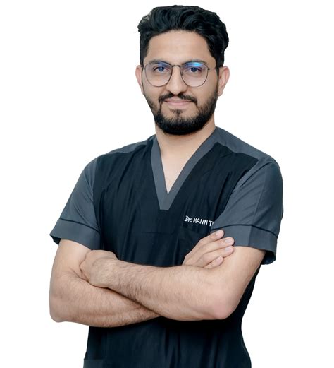 dr mann thacker kutch orthopaedic hospital