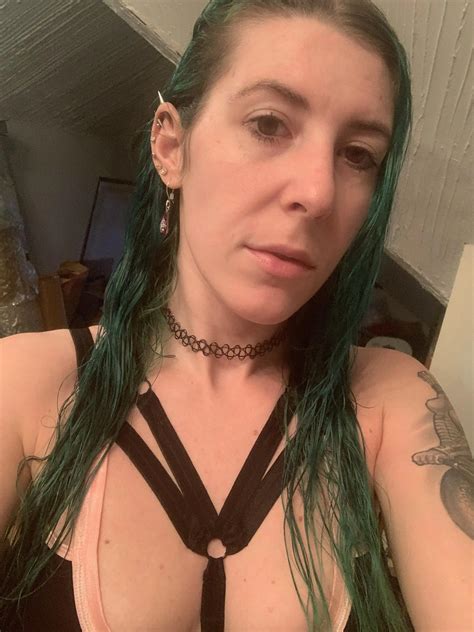 Post shower | Scrolller