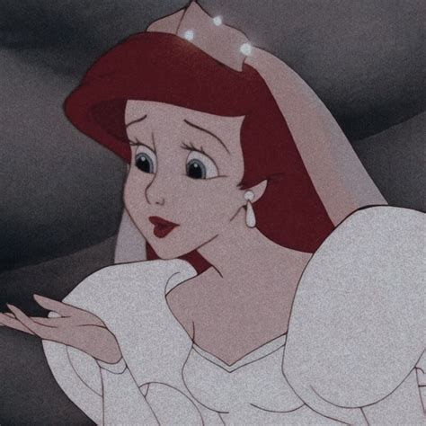 𝑨𝒓𝒊𝒆𝒍 𝒂𝒆𝒔𝒕𝒉𝒆𝒕𝒊𝒄. | Disney icons, Disney art, Walt disney princesses
