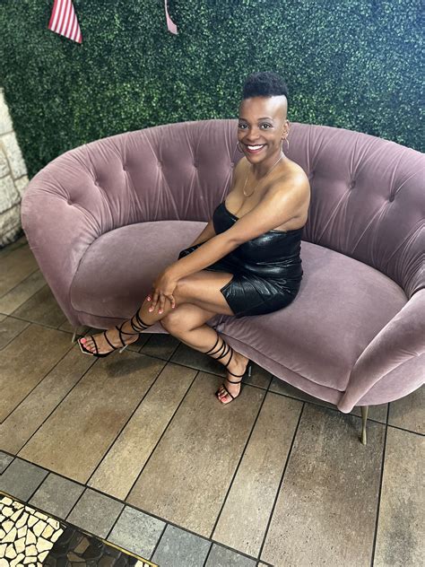 Ms. Melody Monroe - Home