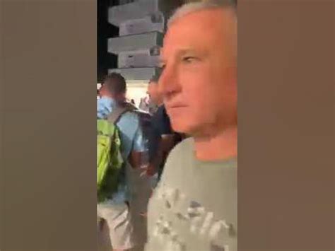 Собственик на заведение налита на бой на недоволни клиенти в Приморско ...