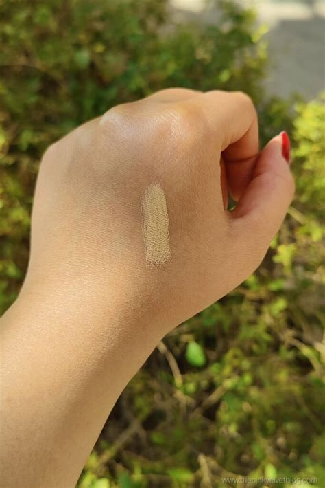 Maybelline Instant Age Rewind Concealer Review 120 Light - The Pink ...