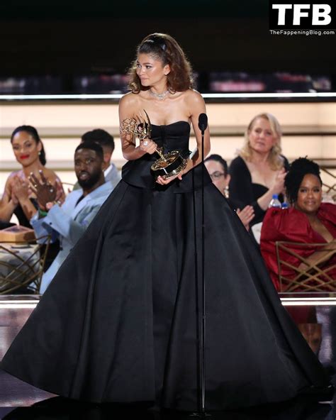 Zendaya Nude Leaks OnlyFans Photo 2402 | #TheFappening